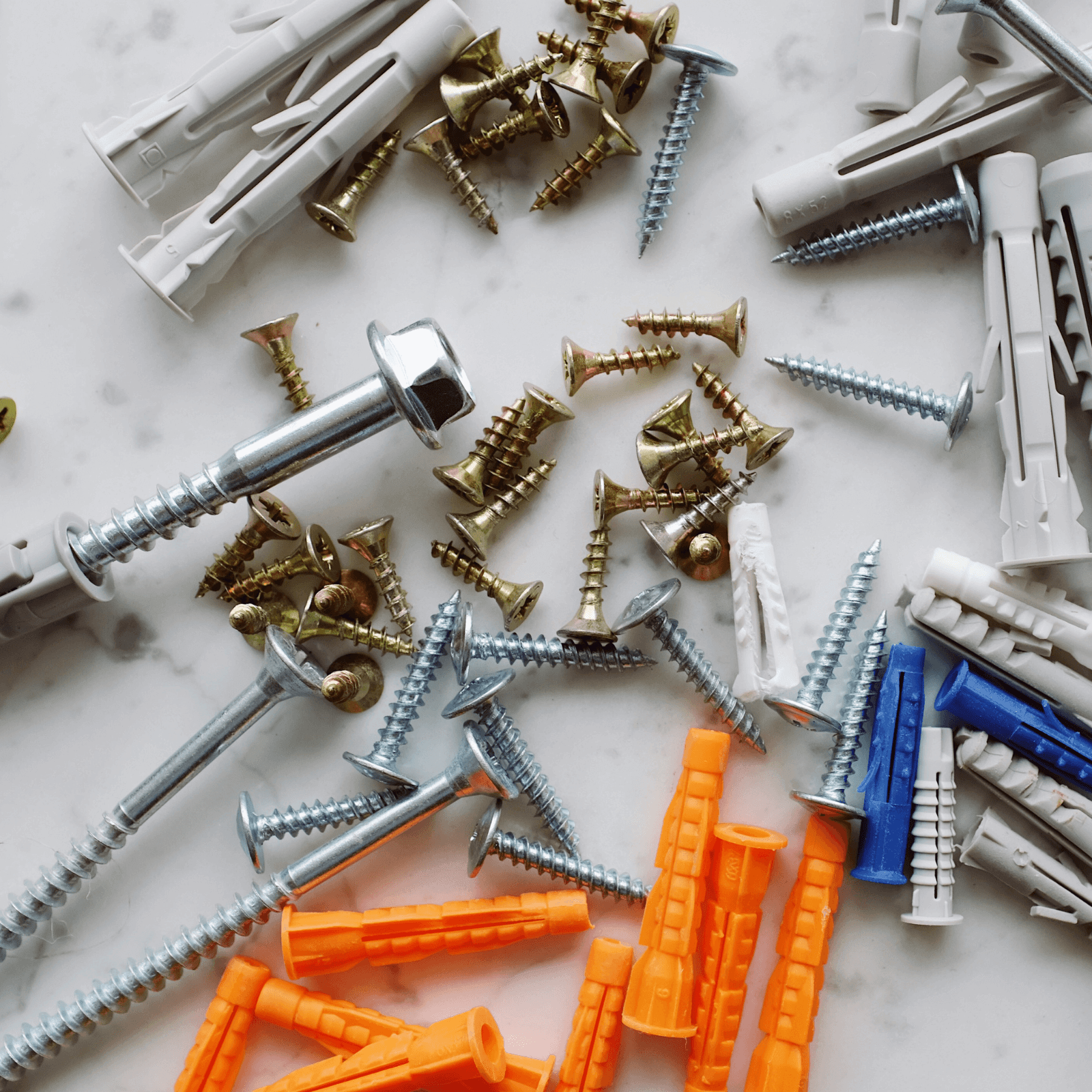 different types of screws 